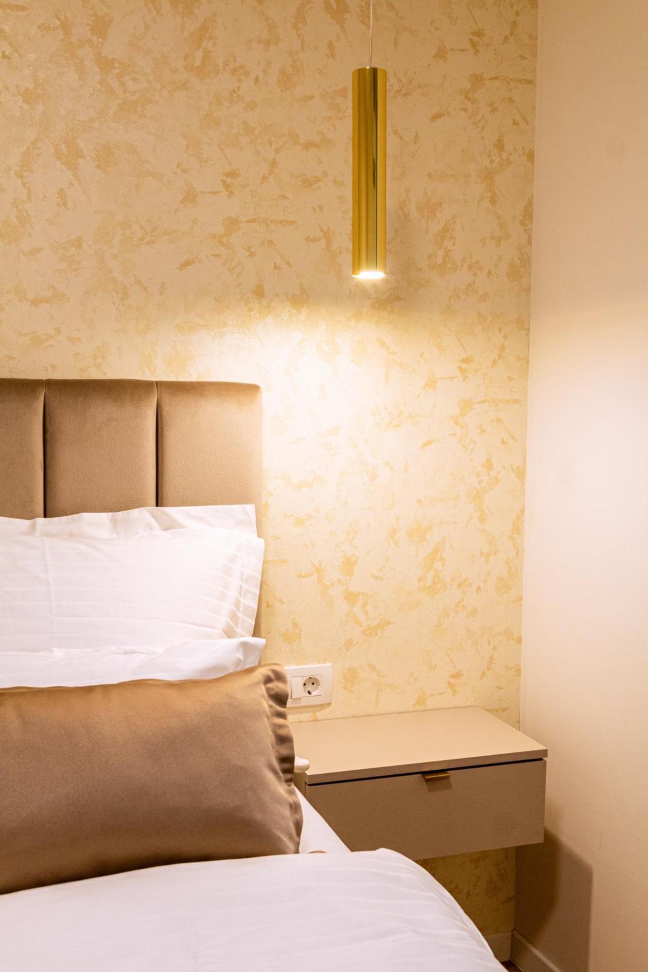 Luxury 2 Bedroom-2 Bathroom Apartment & Studio App With Rooftop Terrace Split Oda fotoğraf