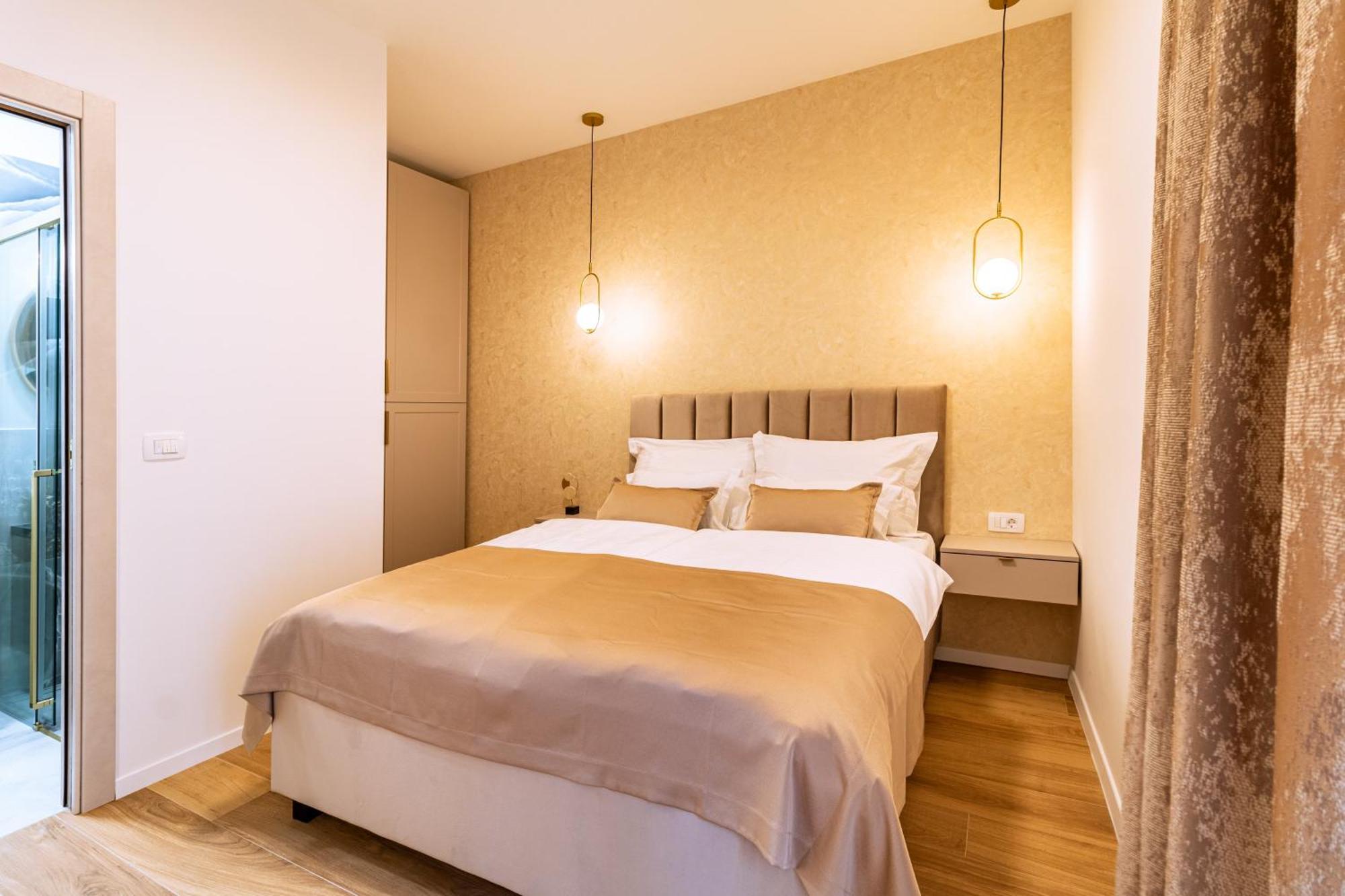 Luxury 2 Bedroom-2 Bathroom Apartment & Studio App With Rooftop Terrace Split Dış mekan fotoğraf